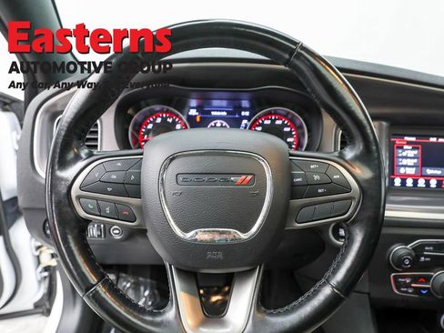 Used 2022 Dodge Charger SXT w/ Leather Interior Group image 10