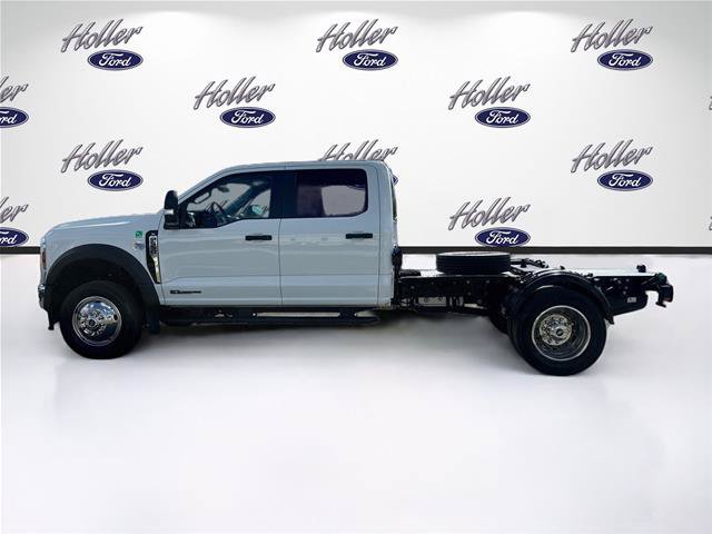 Certified 2025 Ford F550 4x4 Crew Cab Super Duty w/ XL Chrome Package image 4
