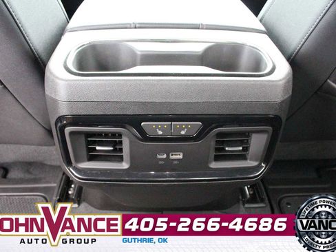Used 2024 GMC Sierra 2500 AT4 w/ AT4 Premium Plus Package AWD/4WD image 34