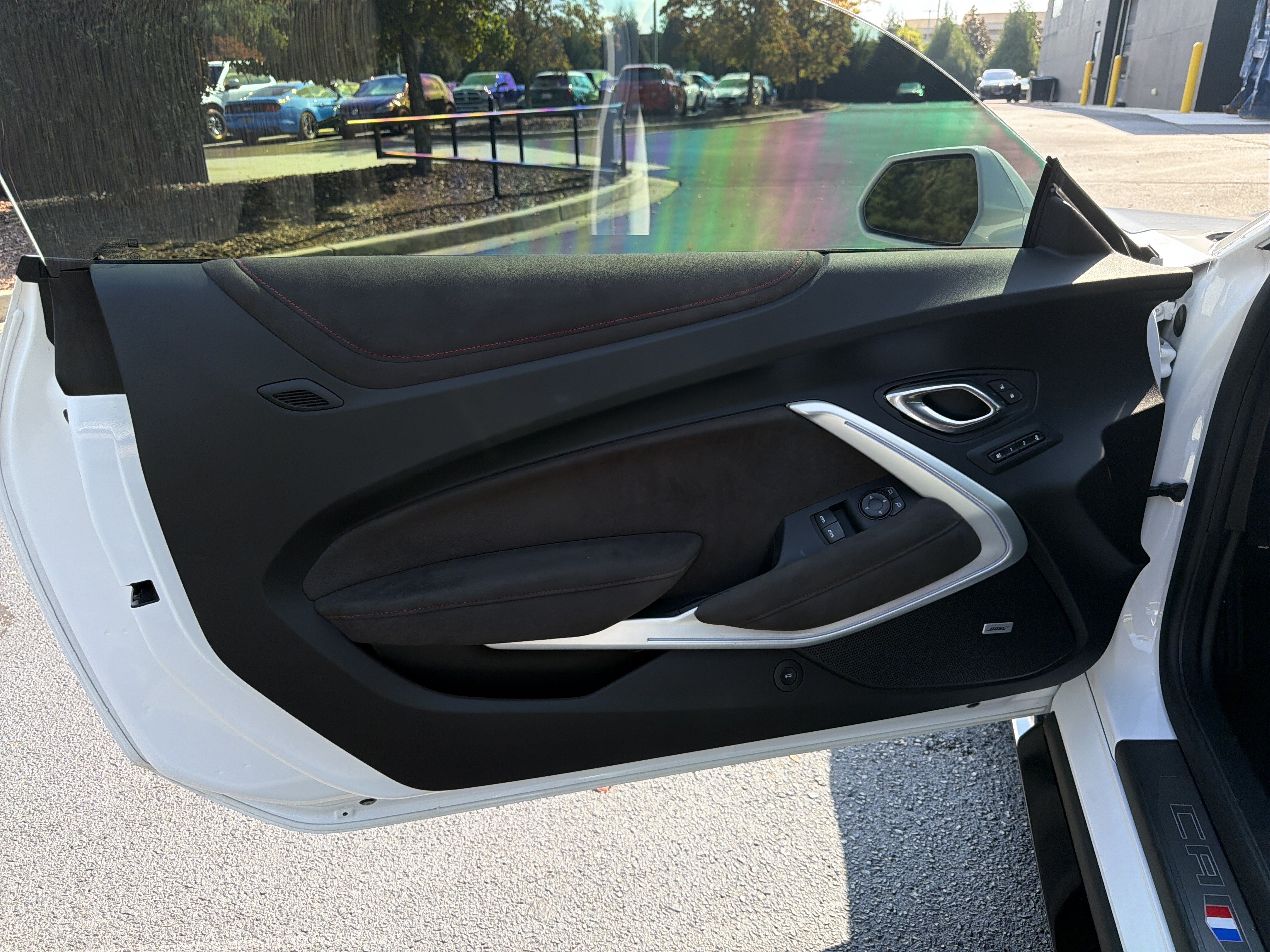Used 2020 Chevrolet Camaro ZL1 RWD image 23
