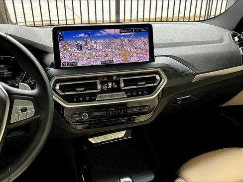 Used 2023 BMW X3 sDrive30i w/ Premium Package image 6