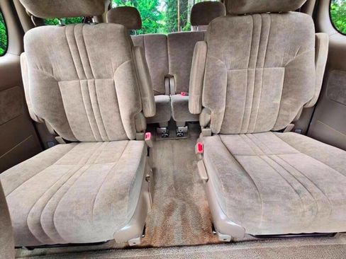 Used 2001 Toyota Sienna XLE image 16