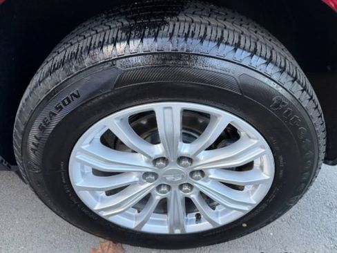 Used 2017 Cadillac XT5 FWD w/ LPO, Wheel Lock Package image 29