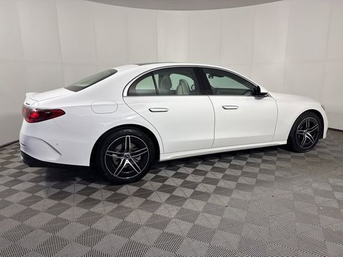 Certified 2025 Mercedes-Benz E 350 4MATIC Sedan image 8