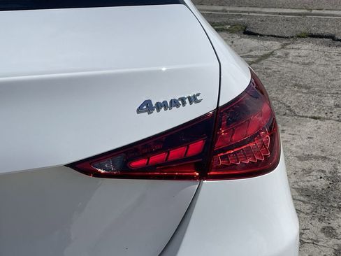 Used 2025 Mercedes-Benz C 300 4MATIC Sedan image 30