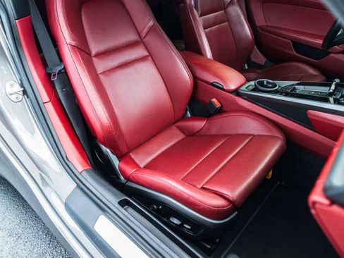 Used 2021 Porsche 911 Carrera S RWD image 25