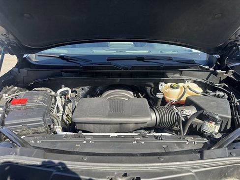 Used 2023 GMC Yukon SLT image 31