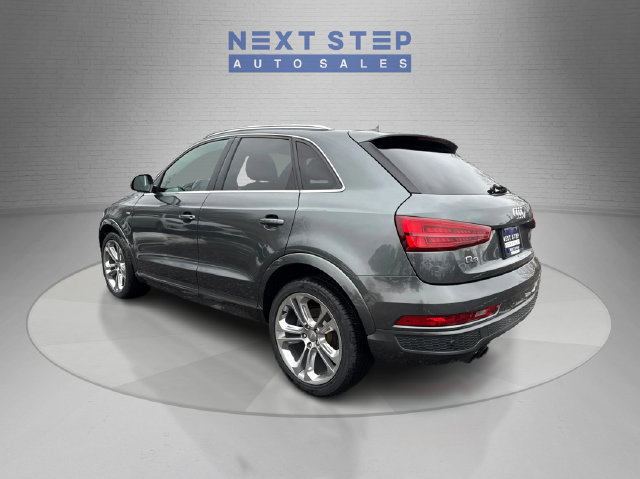 Used 2018 Audi Q3 2.0T Premium Plus w/ Premium Plus Package AWD/4WD image 5