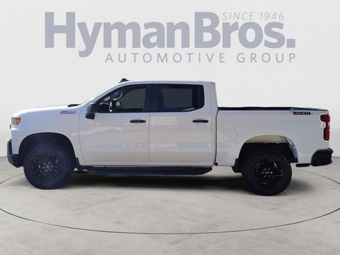Used 2019 Chevrolet Silverado 1500 Custom Trail Boss w/ Custom Convenience Package AWD/4WD image 6