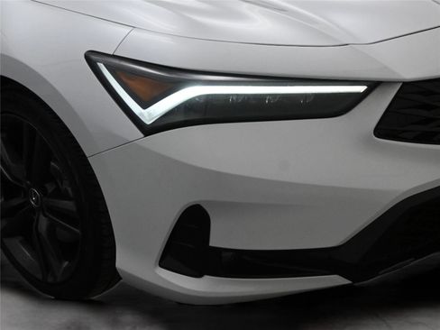 Certified 2023 Acura Integra A-Spec FWD image 17