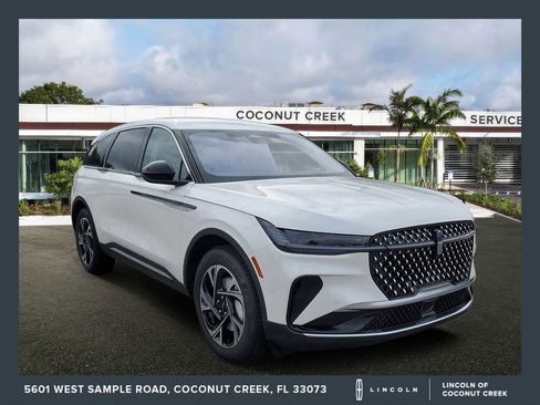 New 2026 Lincoln Nautilus Premier AWD/4WD image 1