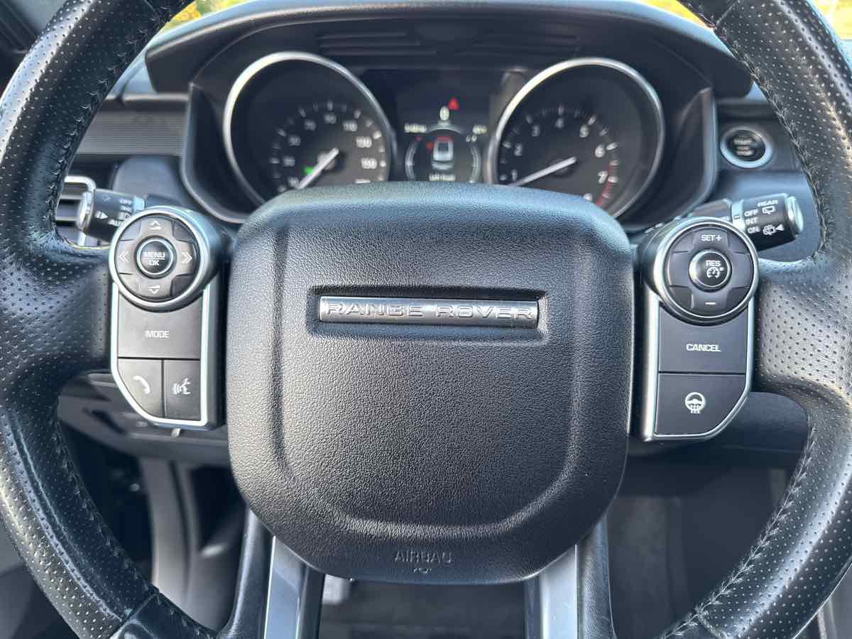 Used 2016 Land Rover Range Rover Sport HSE AWD/4WD image 25