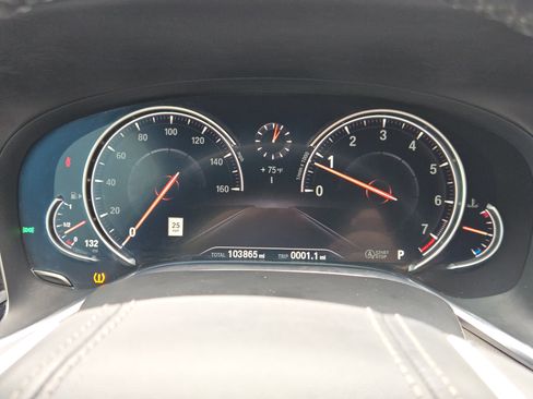 Used 2019 BMW 750i w/ Executive Package RWD image 17