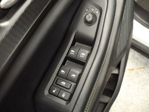 Used 2023 Jeep Grand Cherokee L Laredo image 34