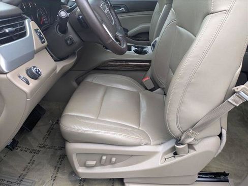 Used 2015 GMC Yukon SLT RWD image 16