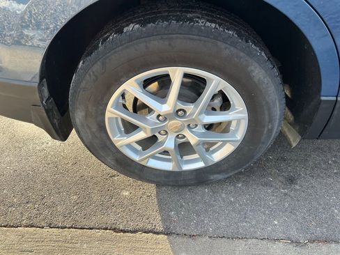 Used 2024 Chevrolet Equinox LT w/ LPO, Floor Liner Package image 8