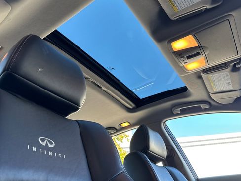 Used 2012 INFINITI G37 x w/ Premium Pkg image 14
