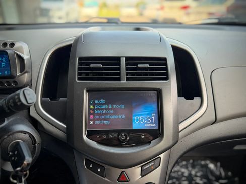 Used 2016 Chevrolet Sonic LT FWD image 12