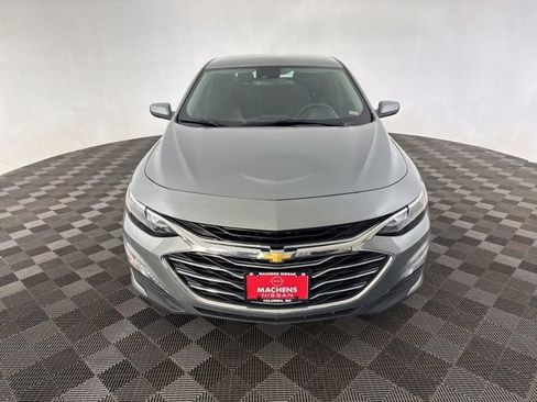 Used 2024 Chevrolet Malibu LT FWD image 3