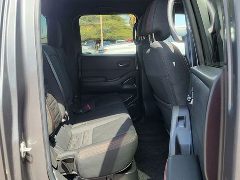 Used 2024 Nissan Frontier PRO-4X w/ Pro Convenience Package AWD/4WD image 18