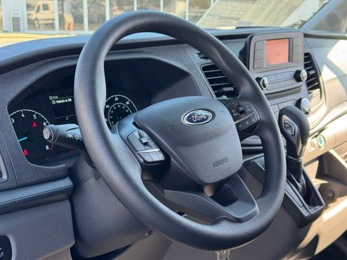 New 2025 Ford Transit 250 148 Medium Roof image 15