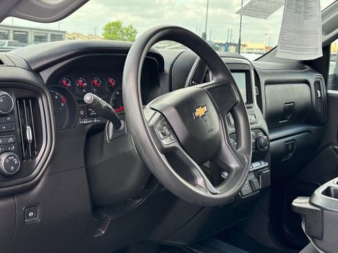 Used 2025 Chevrolet Silverado 2500 Custom w/ Custom Value Package AWD/4WD image 8