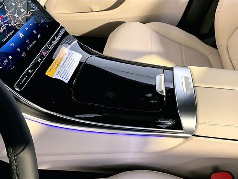 New 2026 Mercedes-Benz GLC 300 4MATIC image 10