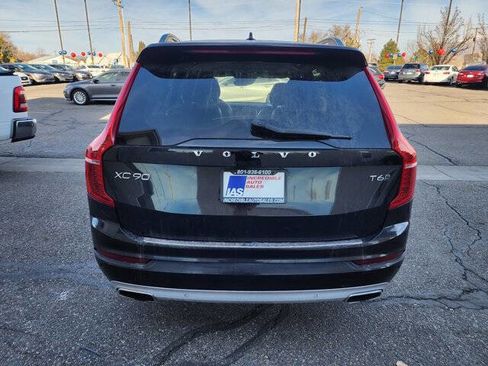 Used 2018 Volvo XC90 T6 Momentum w/ Convenience Package image 6