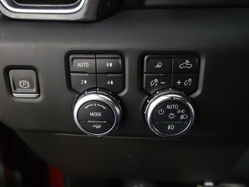 Used 2023 GMC Sierra 1500 Denali w/ Technology Package image 39