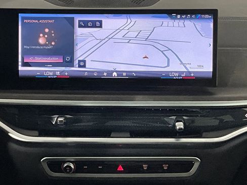 Used 2024 BMW X7 xDrive40i w/ M Sport Package AWD/4WD image 11