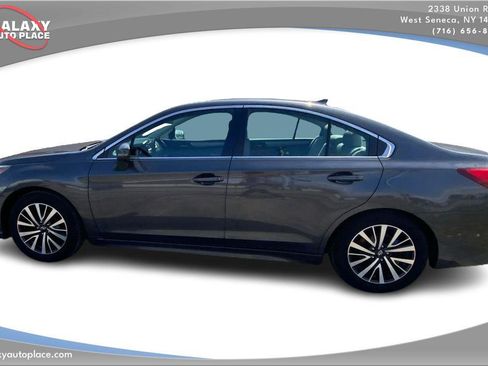 Used 2018 Subaru Legacy 2.5i Premium image 8