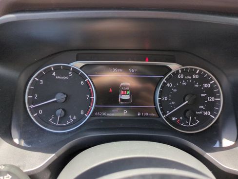 Used 2023 Nissan Rogue SV AWD/4WD image 21