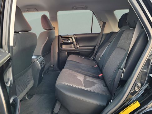 Certified 2023 Toyota 4Runner TRD Off-Road image 15