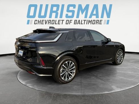 Used 2024 Cadillac Lyriq Sport w/ LPO, Floor Liner Package image 6