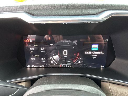 New 2026 GMC Canyon Denali image 16