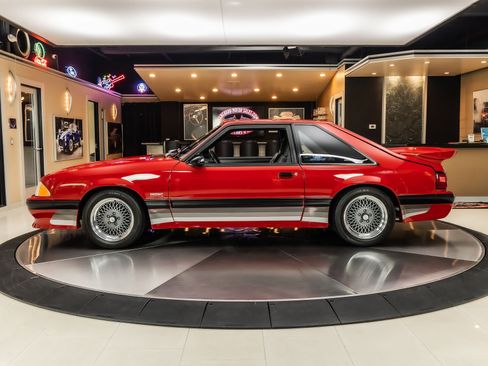 Used 1988 Ford Mustang LX RWD image 19