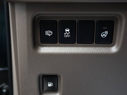 Used 2016 Lexus GX 460 Luxury AWD/4WD image 39