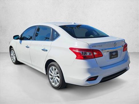Used 2019 Nissan Sentra SV FWD image 8