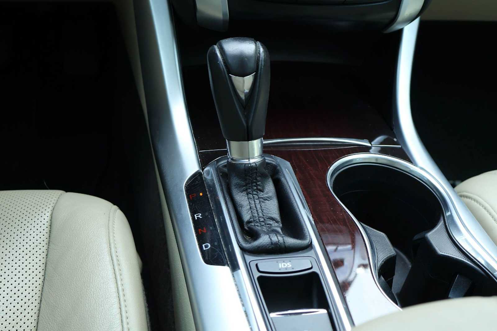 Certified 2016 Acura TLX w/ Technology Package FWD image 17