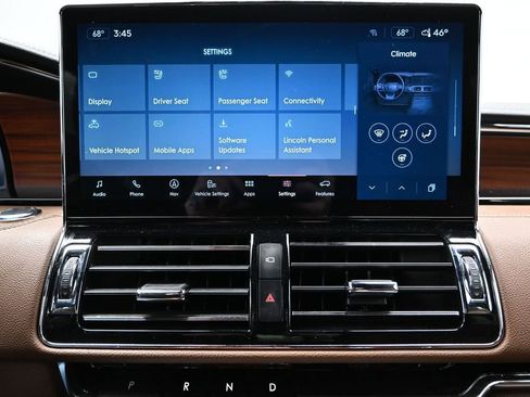 Used 2024 Lincoln Navigator L Reserve w/ Equipment Group 201A AWD/4WD image 36