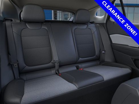 New 2025 Chevrolet Trax LT w/ Driver Confidence Package image 17
