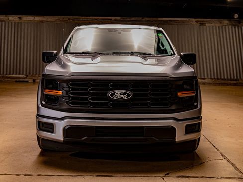 Used 2024 Ford F150 XL image 2