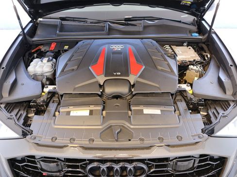 Used 2023 Audi RS Q8 AWD/4WD image 44