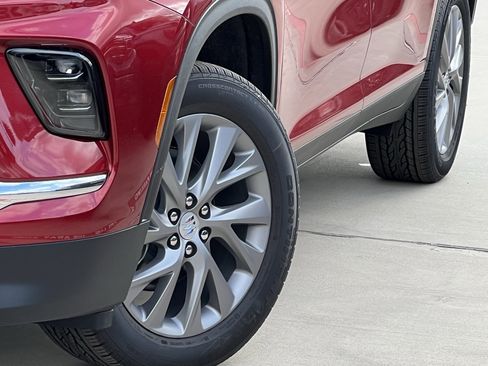 New 2026 Buick Enclave Preferred w/ Power Package image 8