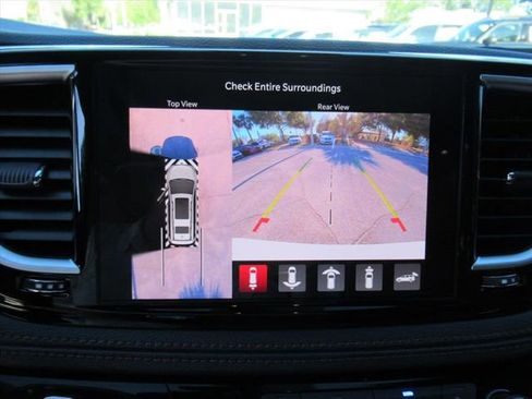 New 2026 Chrysler Pacifica Pinnacle FWD image 30