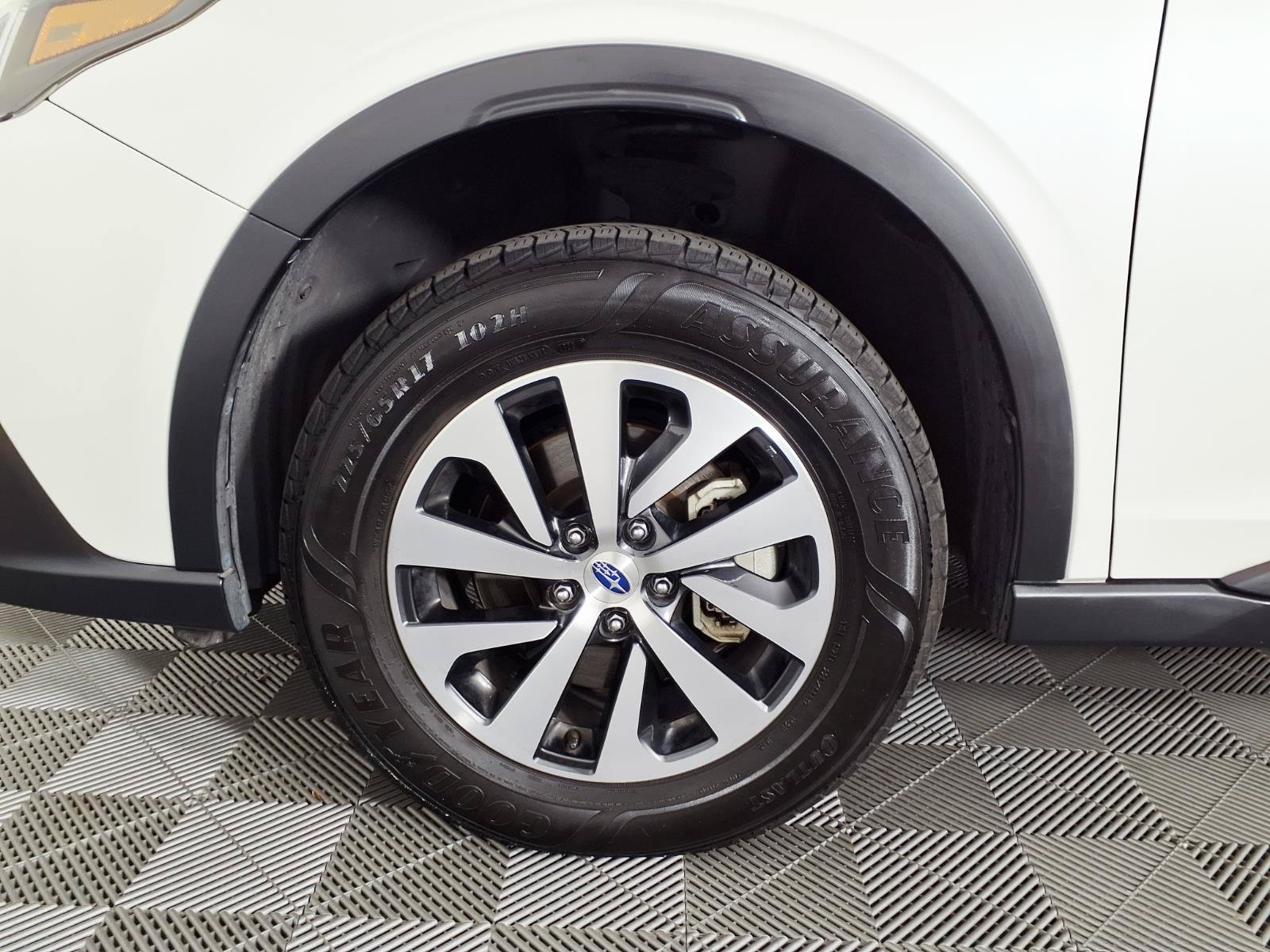 Used 2021 Subaru Outback Premium AWD/4WD image 7