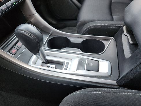 Used 2019 Subaru Ascent Premium image 20