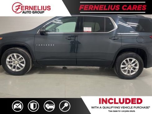 Used 2021 Chevrolet Traverse LT FWD image 4