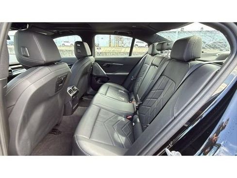 Used 2026 BMW 530i RWD image 16
