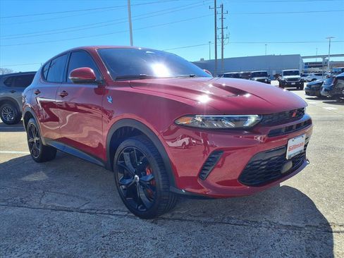 Used 2024 Dodge Hornet GT w/ Track Pack image 2